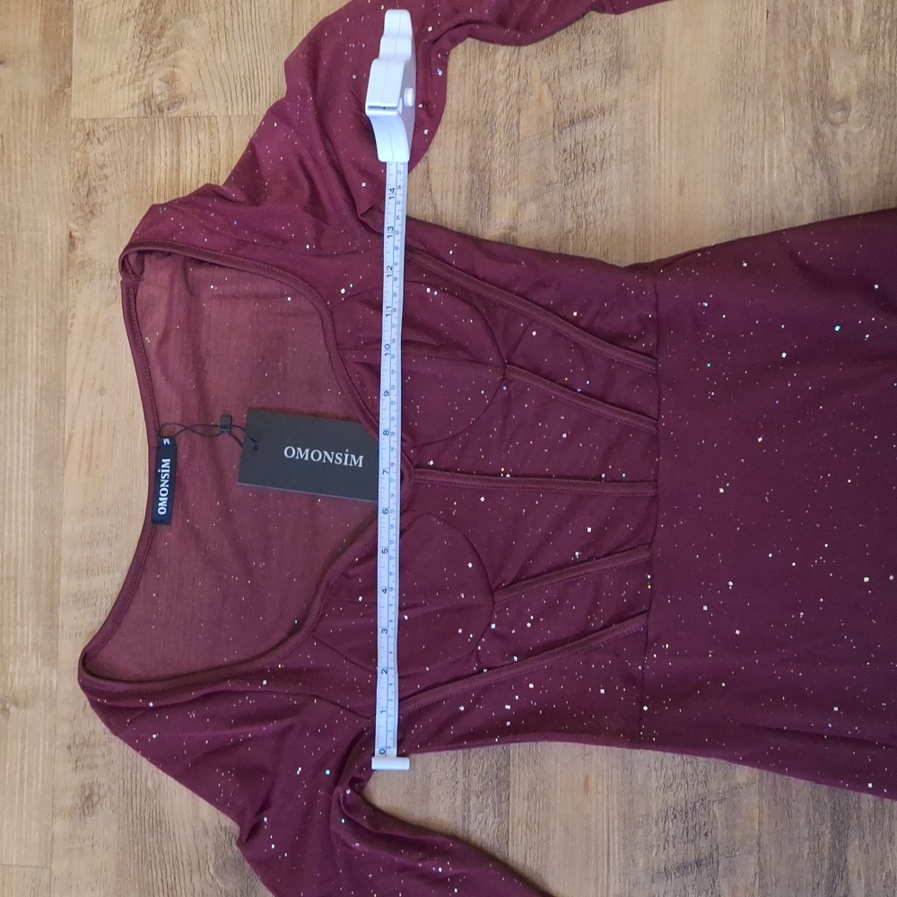 Sparkly Maroon New Year’s Bodycon Dress NWT - Picture 8 of 11